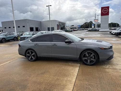 Urban Gray Pearl 2024 Honda Accord Hybrid Sport