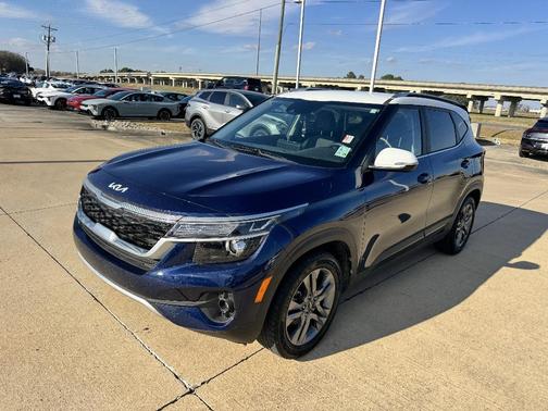 2022 Kia Seltos S