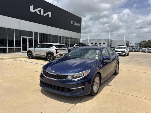 Horizon Blue 2017 Kia Optima LX