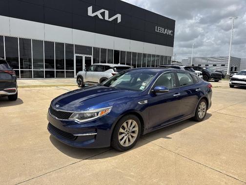 Horizon Blue 2017 Kia Optima LX