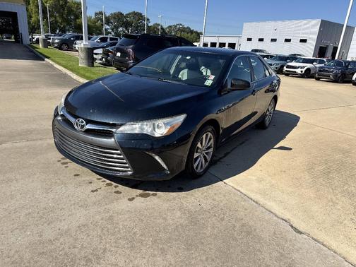2017 Toyota Camry XLE