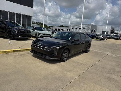 2025 Kia K4