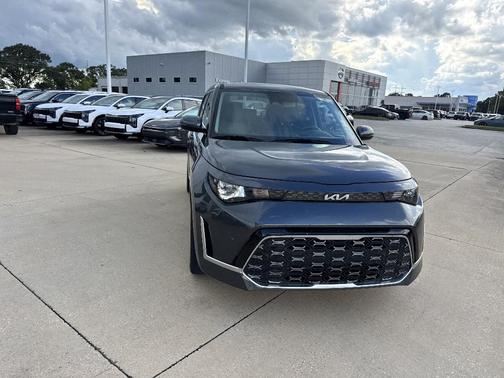 Gravity Gray 2023 Kia Soul GT-Line 2.0L