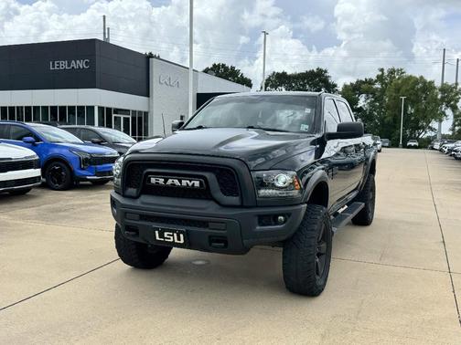 Diamond Black 2020 RAM 1500 Classic SLT