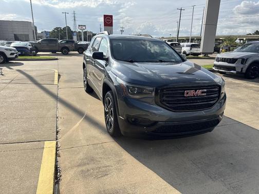 2019 GMC Acadia SLT-1