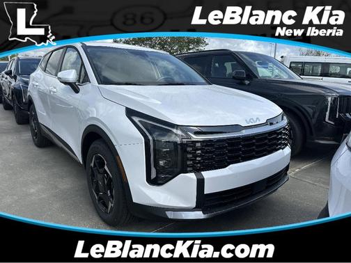 Glacial White Pearl 2026 Kia Sportage EX