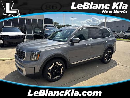 Everlasting Silver 2025 Kia Telluride S