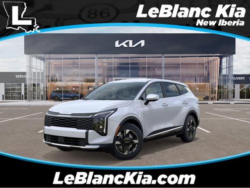 Glacial White Pearl 2026 Kia Sportage LX