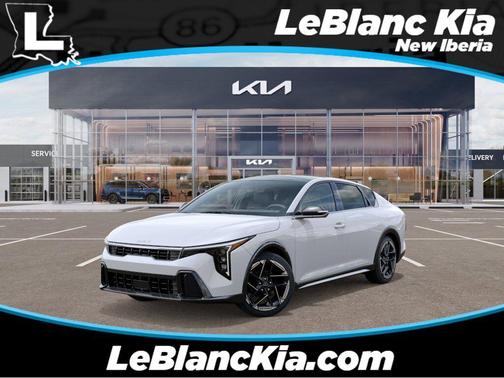 Snow White Pearl 2026 Kia K4 GT-LINE