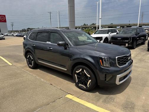 Gravity Gray 2024 Kia Telluride S