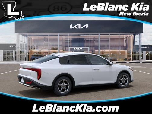Snow White Pearl 2026 Kia K4 LXS
