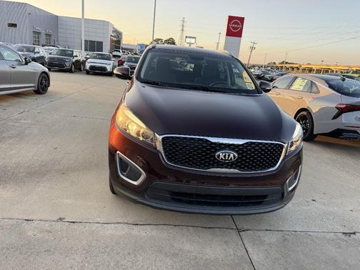 2016 Kia Sorento LX