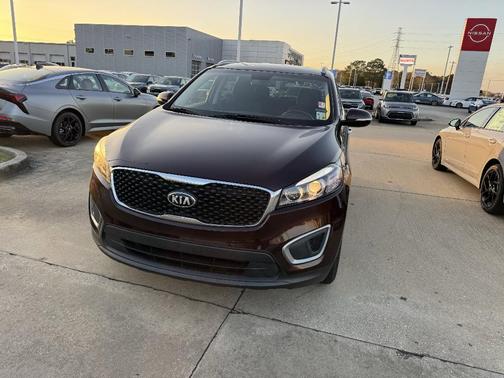 2016 Kia Sorento LX