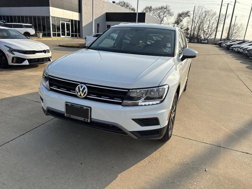 2018 Volkswagen Tiguan 2.0T SE