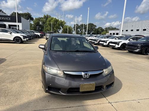 Urban Titanium Metallic 2011 Honda Civic LX