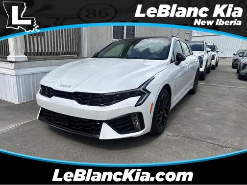 Snow White Pearl 2026 Kia K5 GT-Line