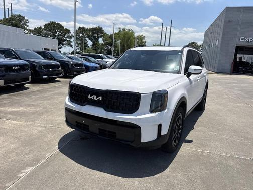 Glacial White Pearl 2024 Kia Telluride EX X-Line