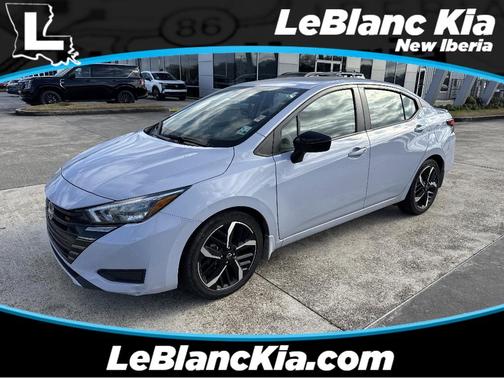 2023 Nissan Versa 1.6 SR