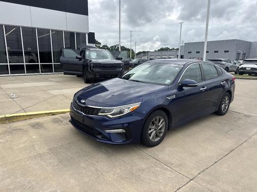 Horizon Blue 2020 Kia Optima LX