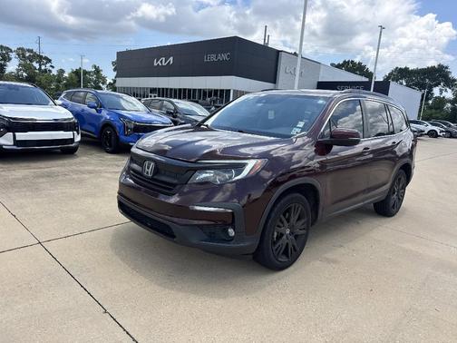Scarlet Red 2022 Honda Pilot Special Edition