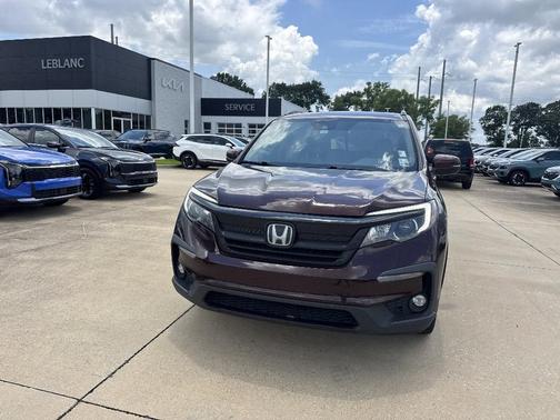 Scarlet Red 2022 Honda Pilot Special Edition