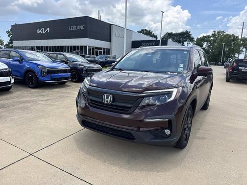 Scarlet Red 2022 Honda Pilot Special Edition