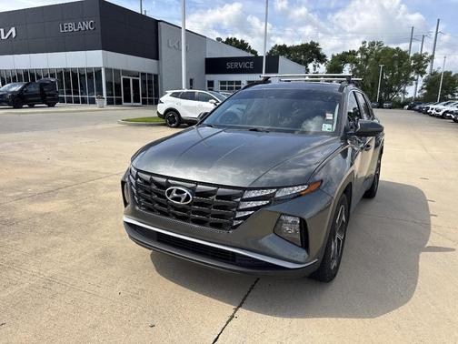 Amazon Gray 2022 Hyundai TUCSON SEL