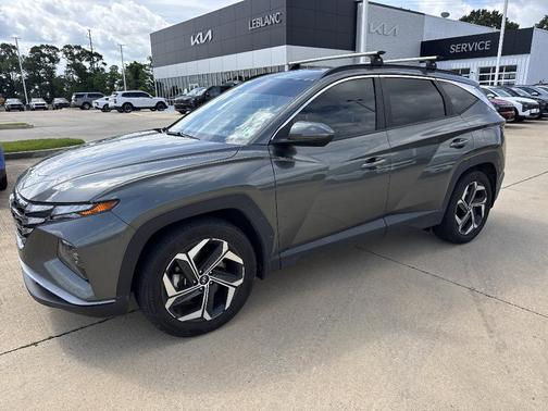 Amazon Gray 2022 Hyundai TUCSON SEL