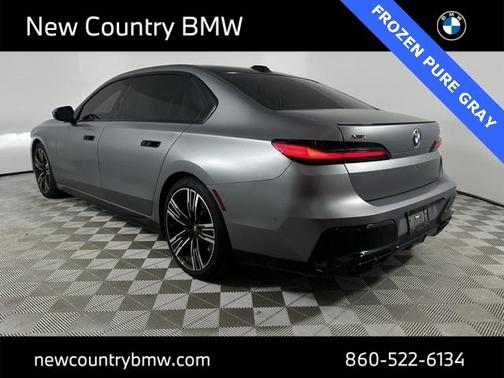 2023 BMW 760 760i xDrive