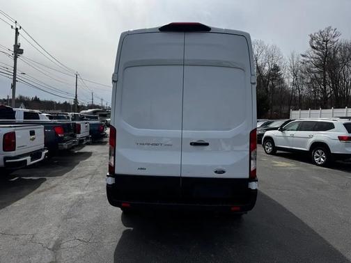 2022 Ford Transit-250 Base