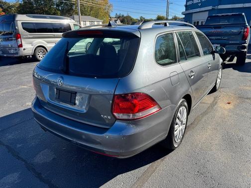 2012 Volkswagen Jetta SportWagen S