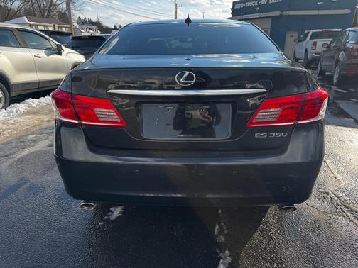 Black 2011 Lexus ES 350 Base