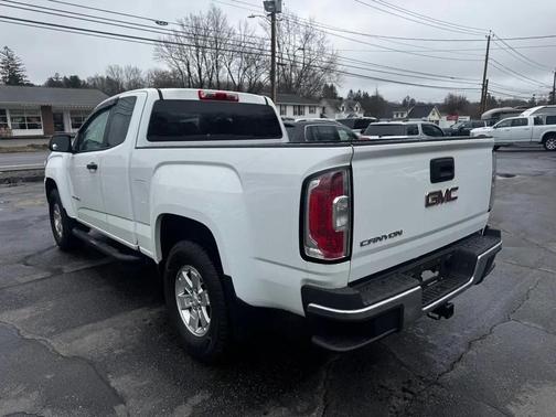 White 2016 GMC Canyon Base