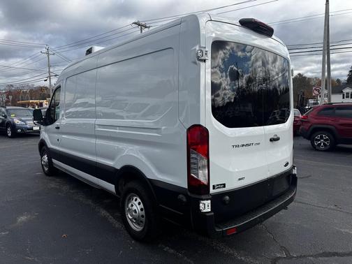 2021 Ford Transit-250 Base