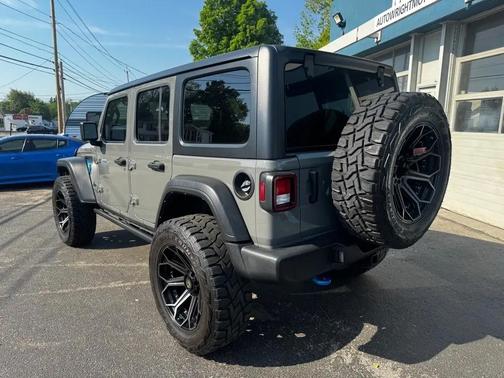 Gray 2021 Jeep Wrangler Unlimited Sport