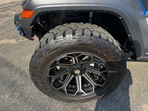 Gray 2021 Jeep Wrangler Unlimited Sport