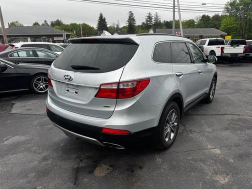 Silver 2015 Hyundai SANTA FE GLS