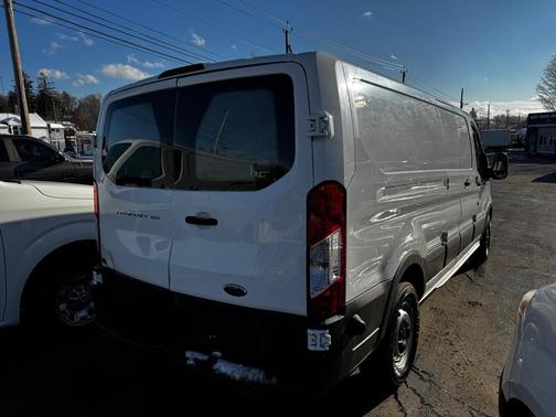 2017 Ford Transit-150 Base