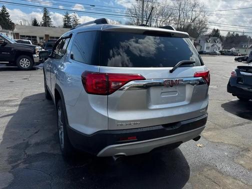 Silver 2018 GMC Acadia SLT-2