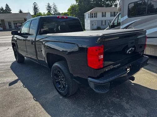 Black 2019 Chevrolet Silverado 1500 2LT