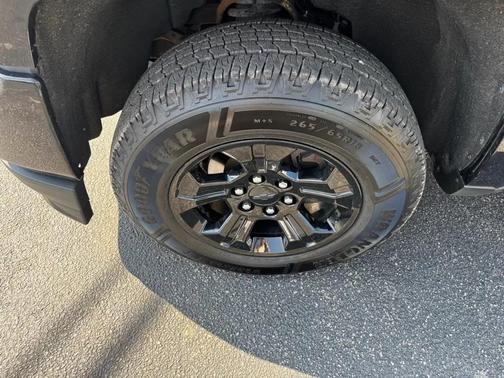 Black 2019 Chevrolet Silverado 1500 2LT