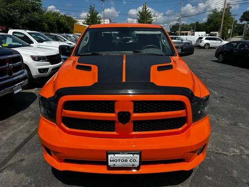 ORANGE 2019 RAM 1500 Express