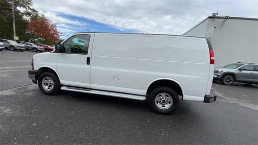 2024 GMC Savana 2500 Work Van