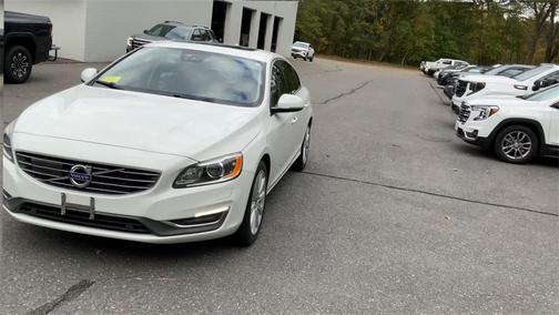 2016 Volvo S60 Inscription T5 Platinum