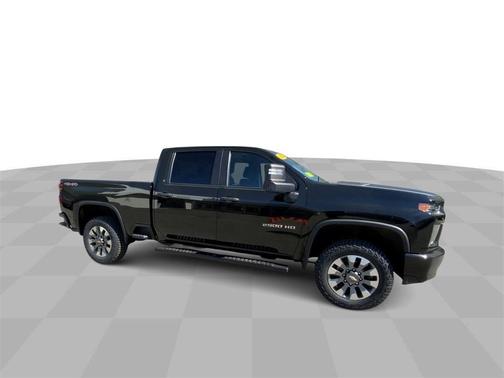 2022 Chevrolet Silverado 2500 Custom