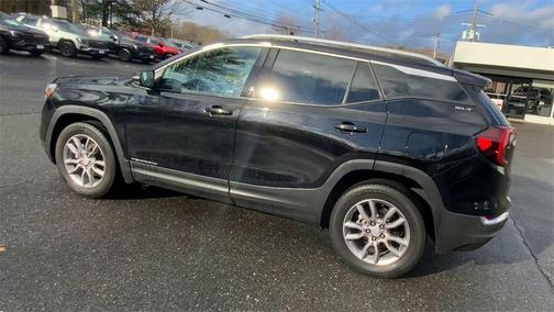 2024 GMC Terrain SLT