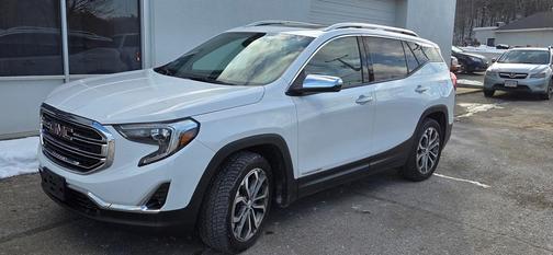2020 GMC Terrain SLT