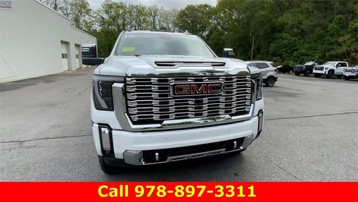 2025 GMC Sierra 2500 Denali