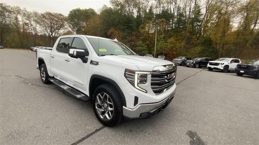 2022 GMC Sierra 1500 SLT