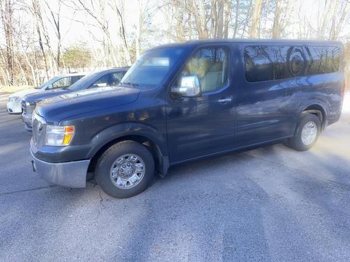 2018 Nissan NV Passenger NV3500 HD SV V6/SV V8